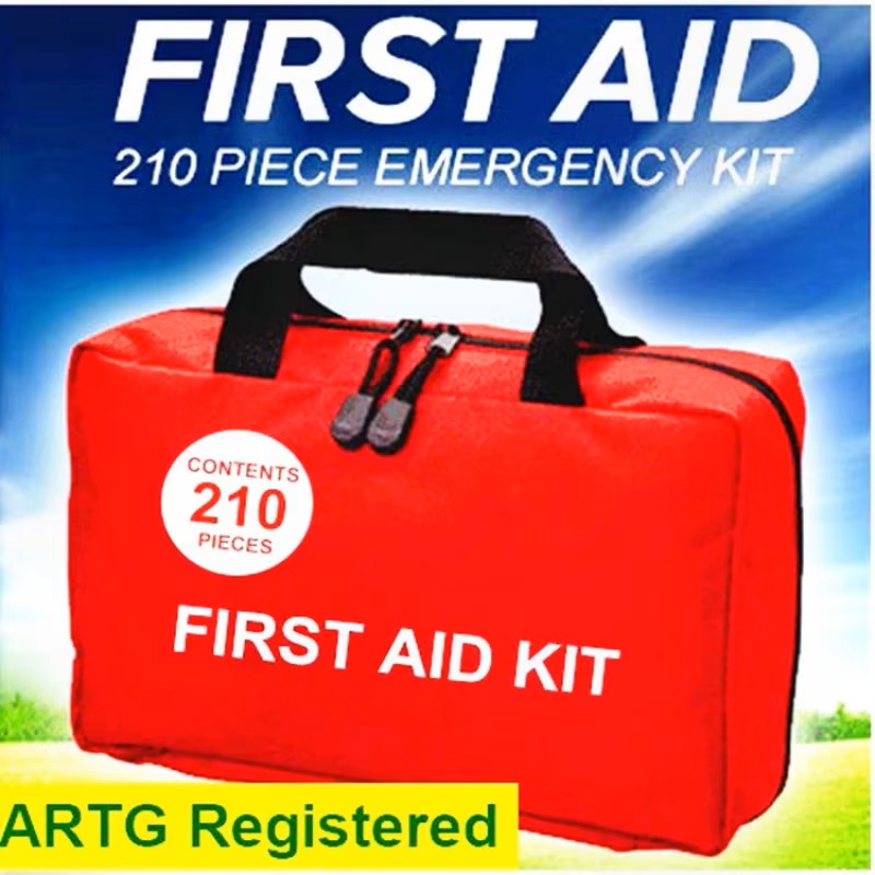 First Aid Kit with Compact and - đánh giá và giá First Aid Bag Kit