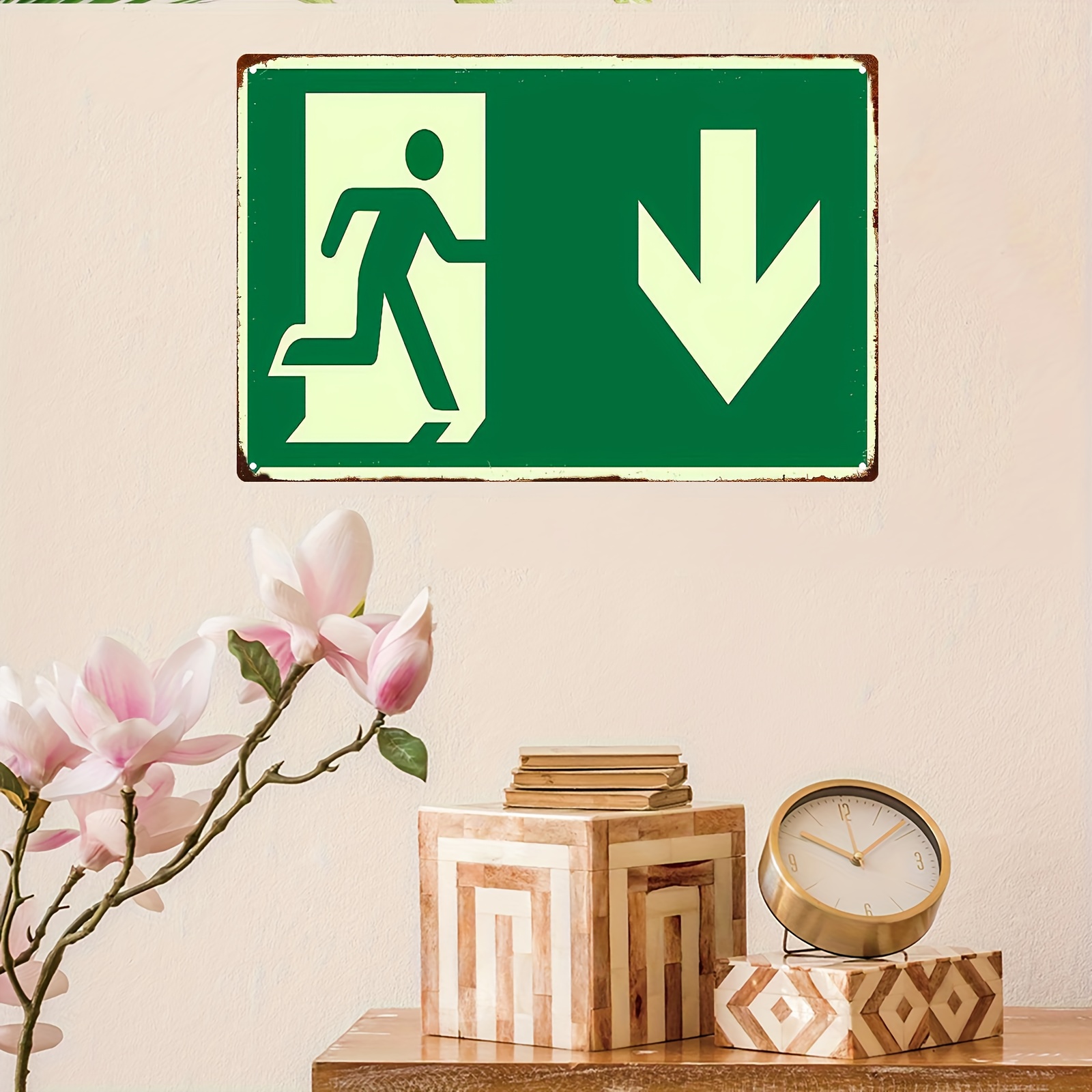 2D Vintage Metal Iron Sign | P - đánh giá và giá Emergency Exit Sign